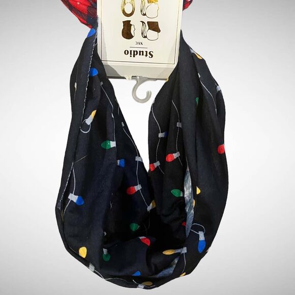 STUDIO NYC Set of 2 Christmas Holiday Multi- Functional Infinity Scarves - Picture 1 of 5
